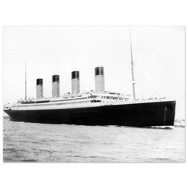 4451808 RMS Titanic departing Southampton on 10 April 1912
