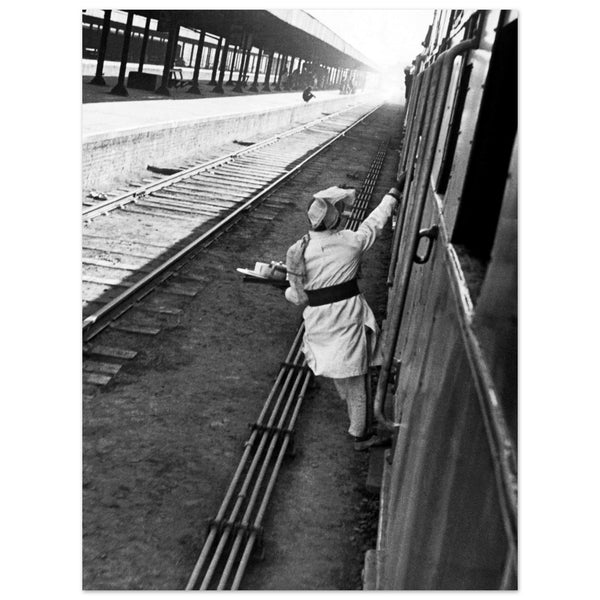 3764672 Pakistan, restaurant services on trains, 1955